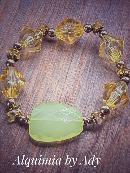 OVERSIZED Honey Amber Glass and Gold Accent Stretch Bracelet + CITRINE