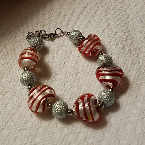 Red Heart Silver Tone Accent 8