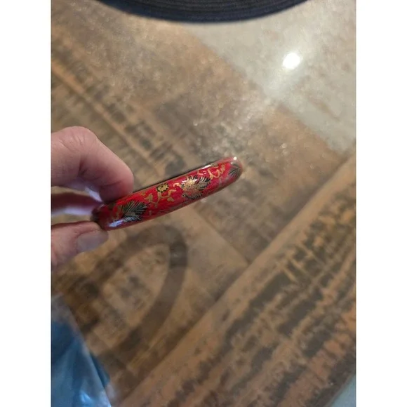 Vintage Red Lacquer Bangle Bracelet Gold Floral Leaf Pattern Chinoiserie Style