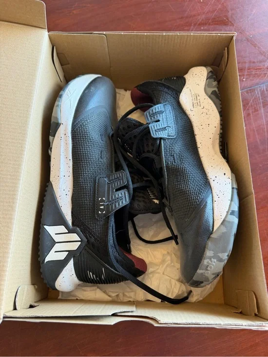 Men’s JJ Watt IV Reebok Trainers