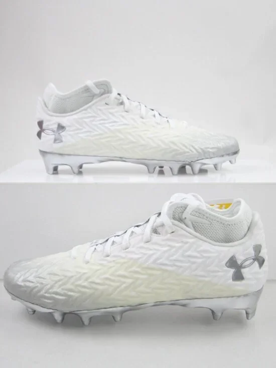 Mens NWT Under Armour Spotlight football cleats