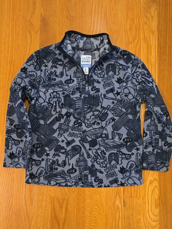 Old Navy Boys' Gray And Black Graphic Fleece Quarter-Zip Pullover Size XS