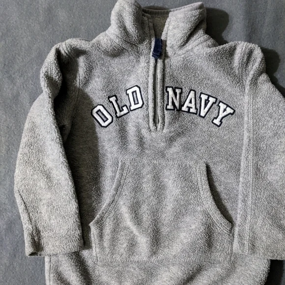 Boys Old Navy quarter zip fleece pullover size 2t‎