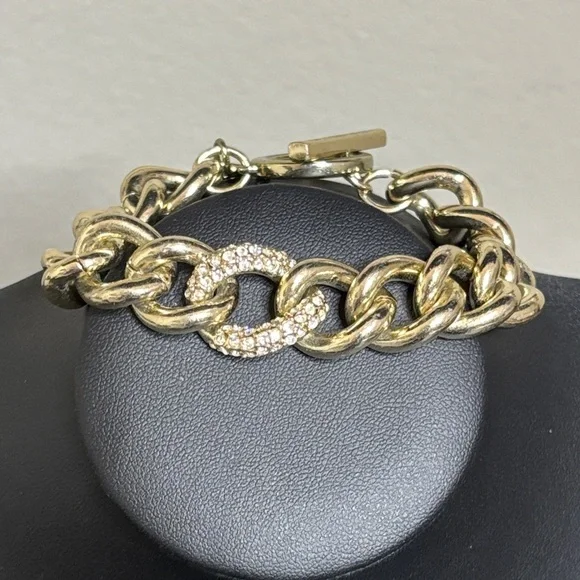 Victoria’s Secret Gold Tone Rhinestone Chunky Chain Toggle Bracelet