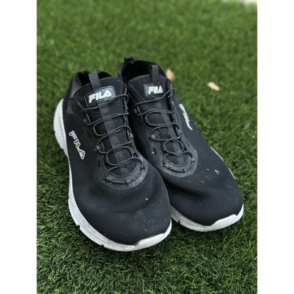 Fila Men's Athletic Sneakers Black White Slip On US 13 EU 47 Running Shoes