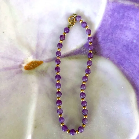 Amethyst beaded bracelet