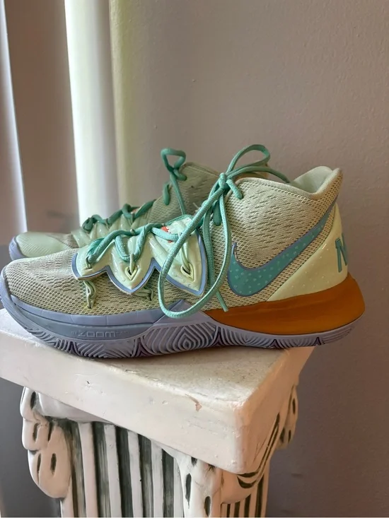 Nike Kyrie 5 