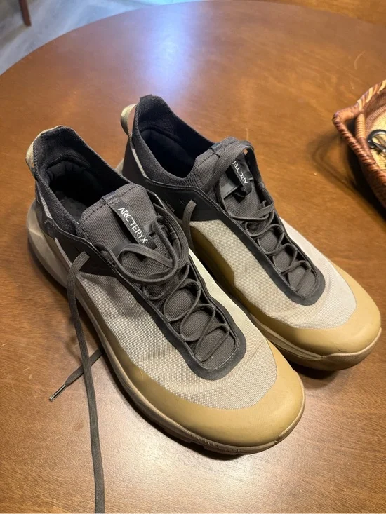 Arc'teryx Men's Athletic Shoes with Vibram Sole - Beige, Gray, Black