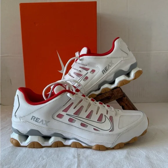 Nike Reax 8 TR Mesh Mens Training Shoes White Red Size 12 Athletic Sneakers New