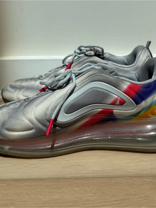 Nike Air Max 720