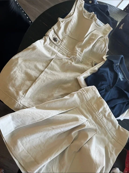 Girls Uniform Bundle 6/7