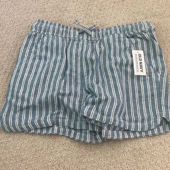 Old Navy Shorts - NWT - linen style