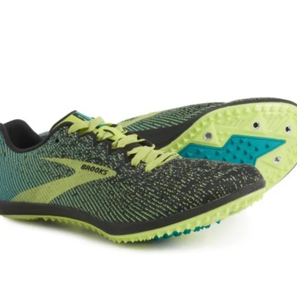 Brooks Mach 19 Spikeless Running Shoes