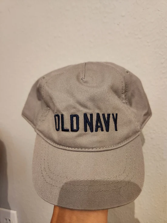 Old Navy Embroidered Logo Baseball Cap - Light Gray