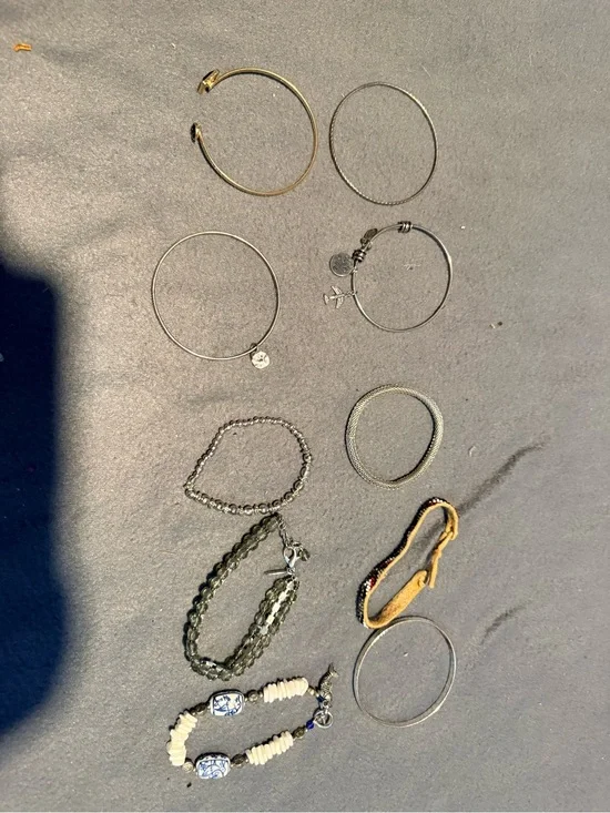 Assorted Women’s Bracelet Set - Gold & Silver Tones