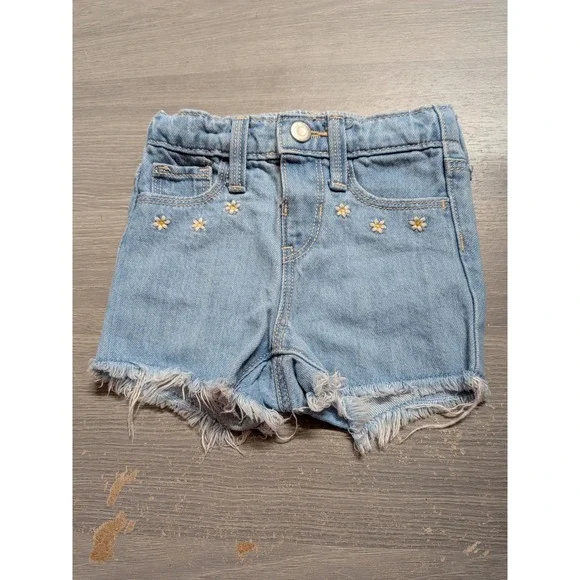 Old Navy Toddler Girls Light Wash Daisy Embroidered Denim Shorts 18-24M Frayed