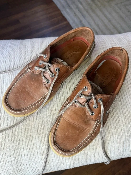 Sperry Tan/Brown Leather Boat Shoes