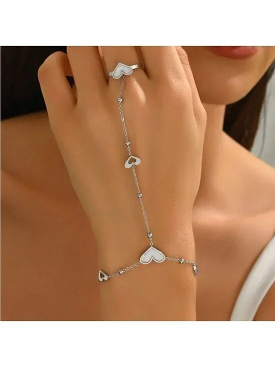 Heart hand chain Q909