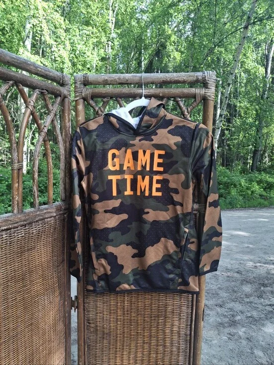 🍀3/15 Old Navy Camo Hoodie with Bright Orange GAME TIME Print