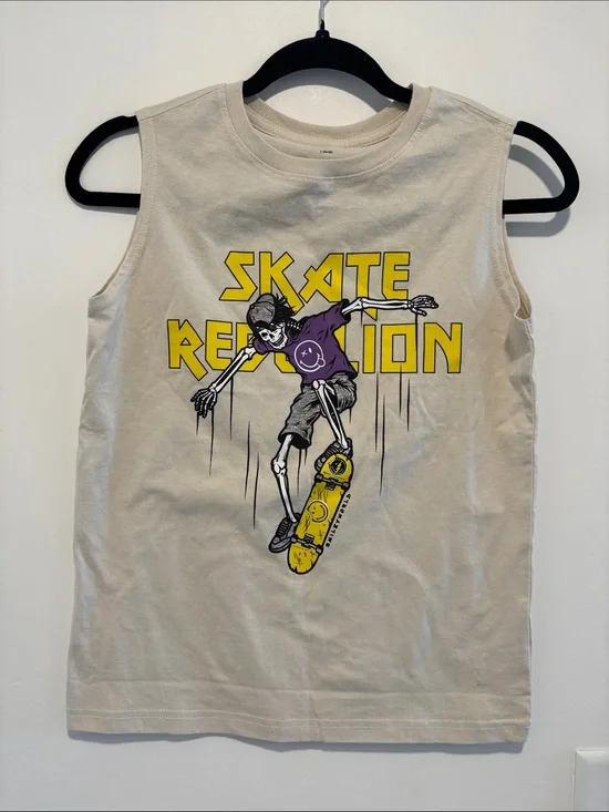 NWT Cream Tank Top with Yellow & Purple Skate Graphic