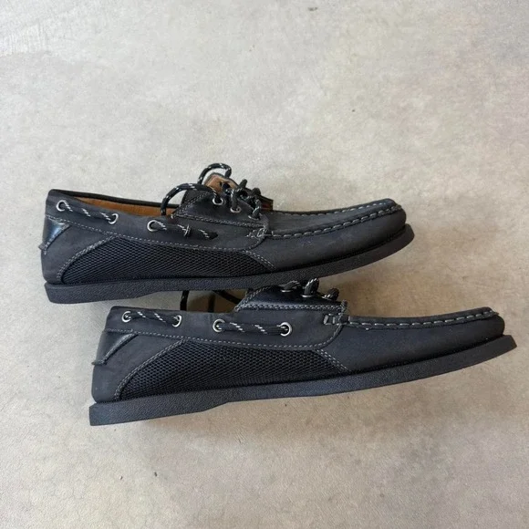 Y2K Rocawear Black leather boat shoes with red lining Sz 8.5
