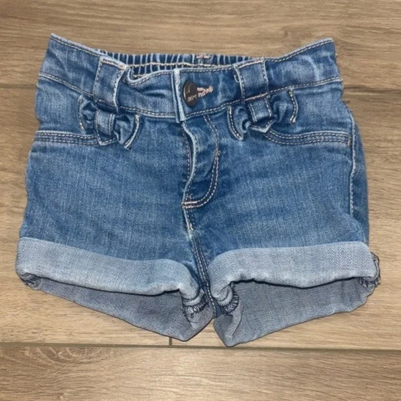 Old Navy Light Blue Denim Shorts girls size 12-18 months with bow detail