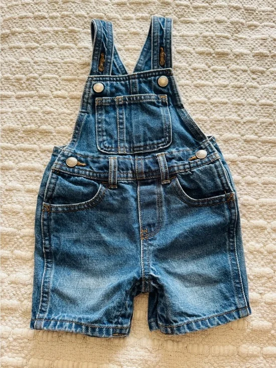 Old Navy Toddler Denim Short Overalls Sz 6-12mos