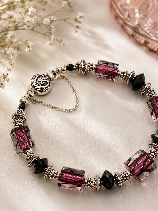 Purple Black Glass Bead Bracelet Silver Tone Toggle Clasp Artisan Style‎ 7.5