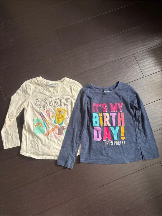 Old Navy Navy Long Sleeve Tee with Create & Multicolor 