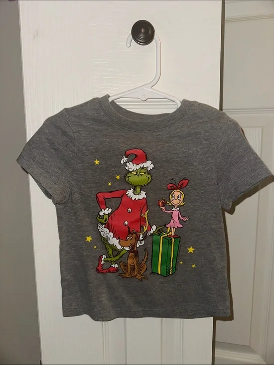 Old Navy Gray Grinch Holiday Graphic Tee