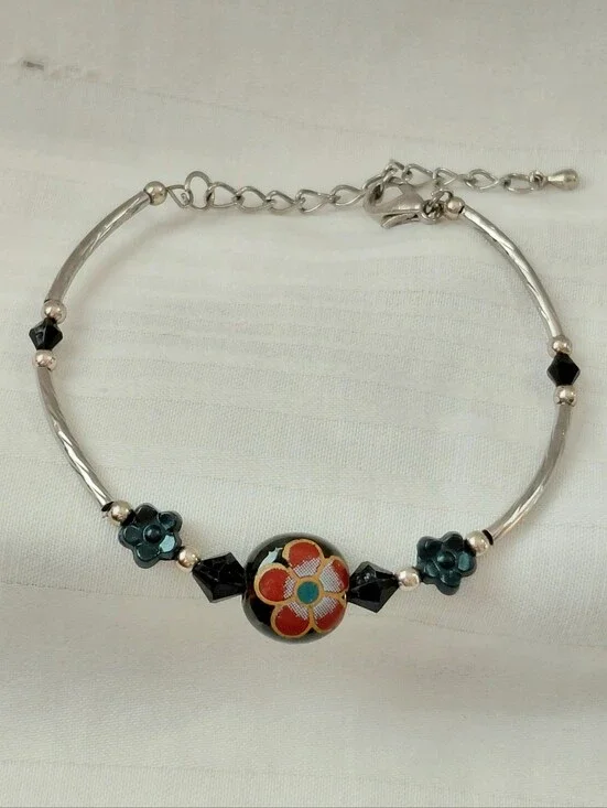 Silver Black Bead Floral Bracelet