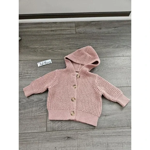 Old‎ navy baby girl sweater 0-3 mos