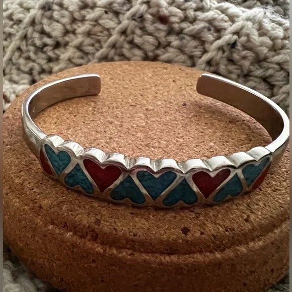 Native American Sterling Silver Zuni Heart Cuff  Bracelet with Turquoise