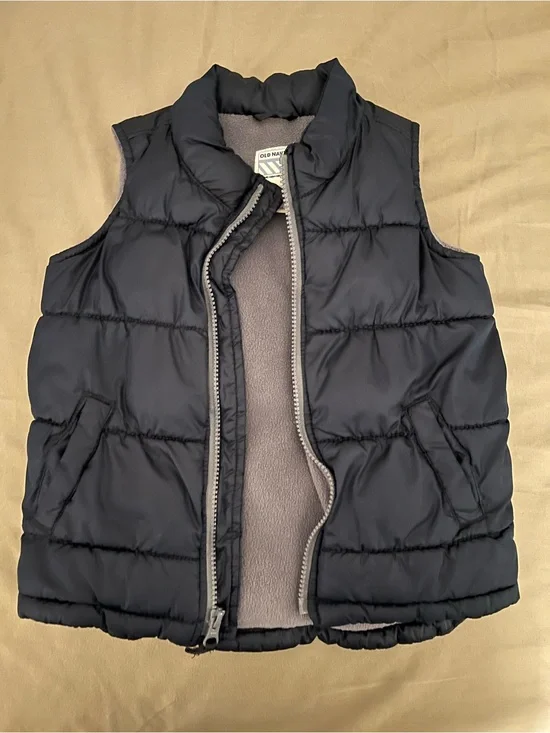 Old Navy Navy Quilted Puffer Vest for Kids