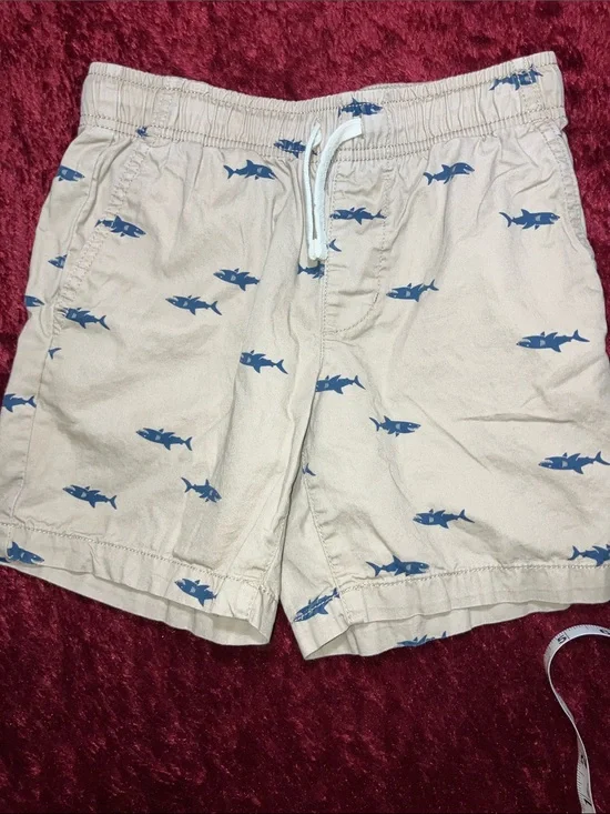 OLD NAVY SHARKY  KIDS PREPPY KHAKI SHORTS w DRAWSTRING WAIST