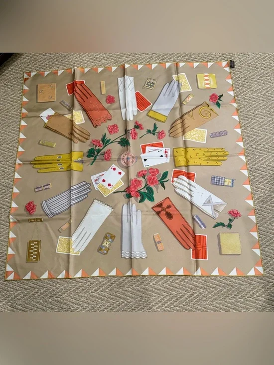 Hermes L’Heure Des Gant 90 Silk Scarf