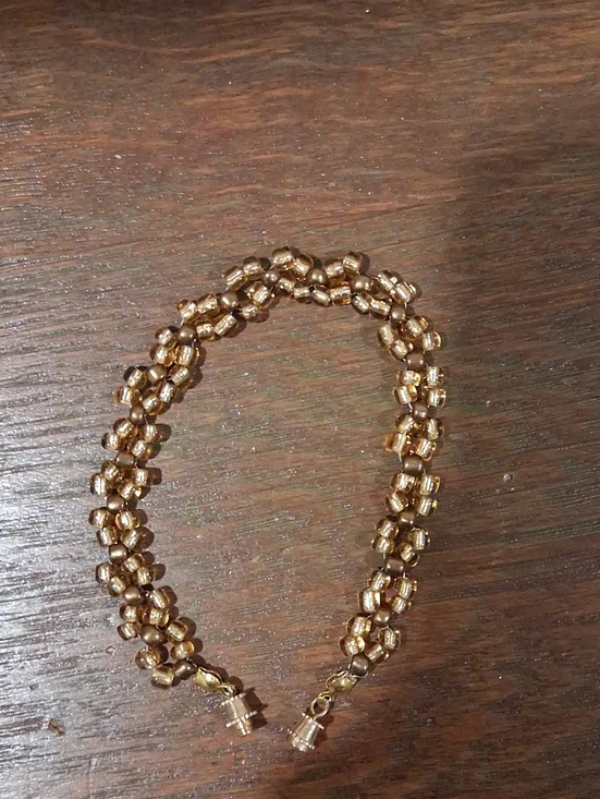 Gold AmberBeaded Bracelet  Screw Closure