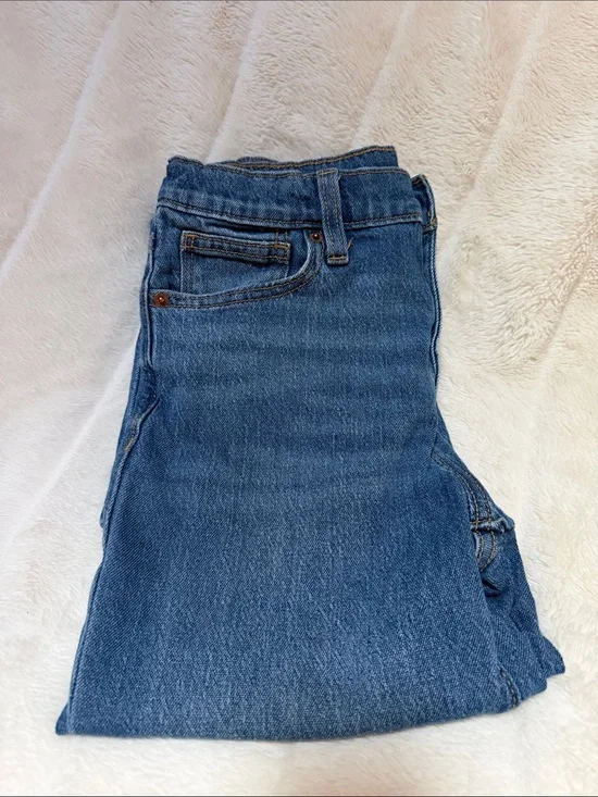 Old Navy 90’s Straight Kids Jeans