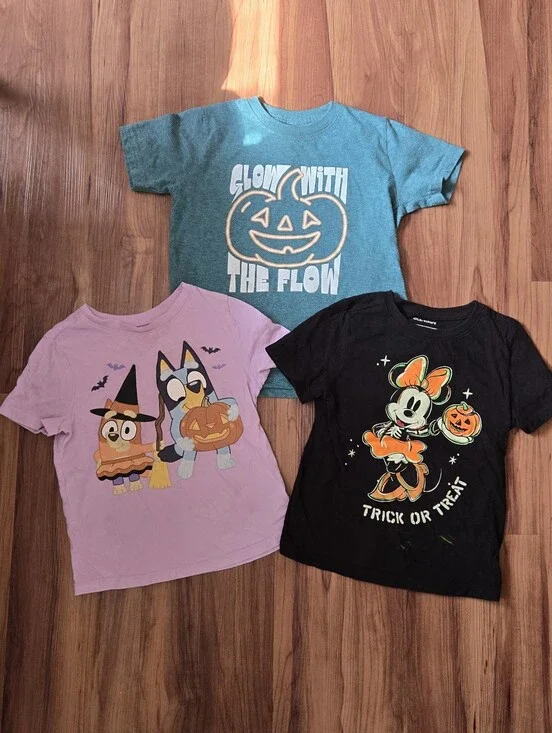 Kids set of 3 Old Navy 4T Halloween Short Sleeve T-shirts Glow GUC