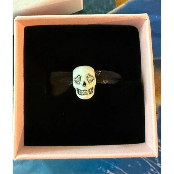 NEW 2026 Disney Parks Skull Glow in the Dark Pandora Charm Halloween