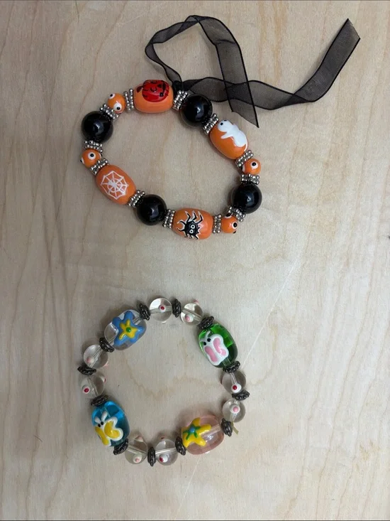 Holiday Bead Bracelets