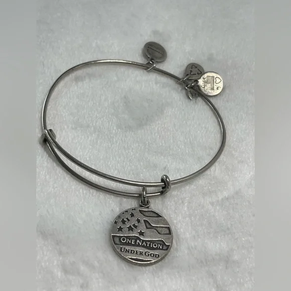 Alex & Ani Bengal bracelet one nation under God