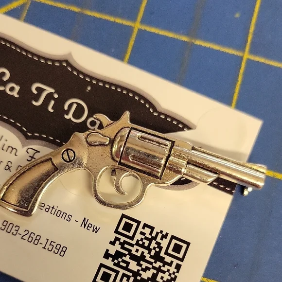 Silver Tone Gun Revolver 2