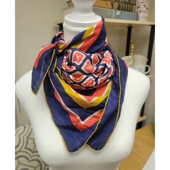 90's Women’s Blue Red Yellow White Geometric Pattern Silk Square Scarf Wrap