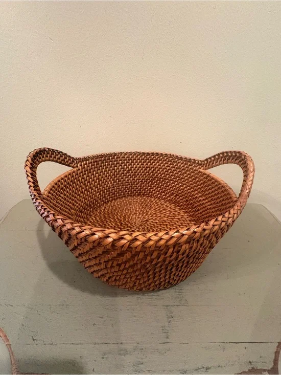 Crate&Barrel 9 1/2 X 4 Artesia Honey Rattan Bread Basket