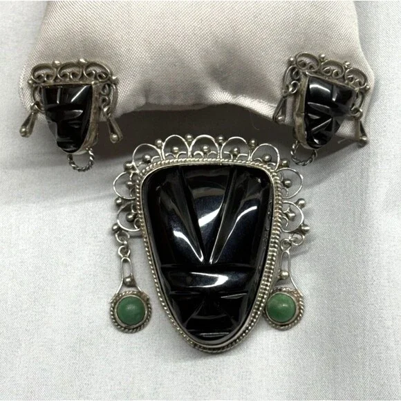 Vintage Mexico Sterling Silver Black Onyx Carved Mask Brooch and Earring Set MCM