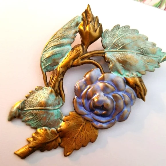 Vintage brooch lavender rose broach antiqued gold tone pin floral