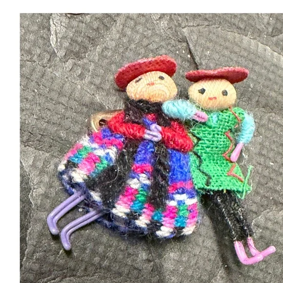 Worry Doll Pin Brooch Pin Guatemalan Folk Art Jewelry Vintage Dancing Couple