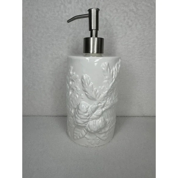 Crate & Barrel White Pinecone Soap Pump Dispenser Portugal Unused Ceramic