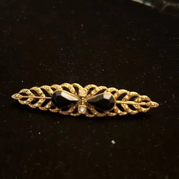 Vintage pin